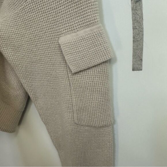 Sage & Stone XS Oversize Stretchy Cropped Tan Crew Neck Lightweight Sweater - Picture 5 of 7